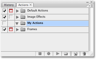 The action set has been moved in the Actions palette. Image copyright © 2008 Photoshop Essentials.com