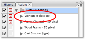 The 'Vignette (selection) default action in Photoshop. Image copyright © 2008 Photoshop Essentials.com