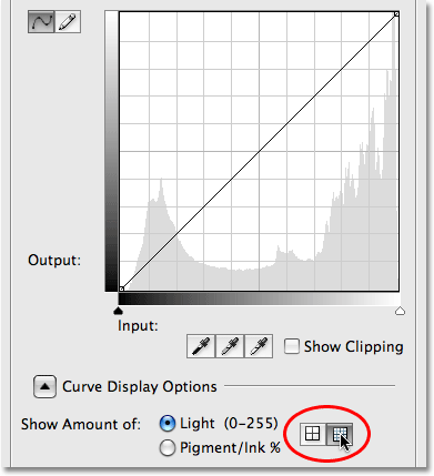The grid size options in the Curves dialog box in Photoshop CS3. Image © 2009 Photoshop Essentials.com.