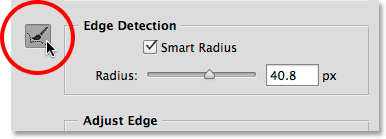 Selecting the Refine Radius Tool in the Refine Edge dialog box. 