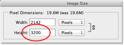 The second photo has a larger height value of 3200 pixels. Image © 2014 Photoshop Essentials.com