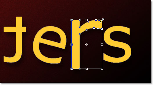 Resizing the letter 'r' with Free Transform. Image © 2011 Photoshop Essentials.com.